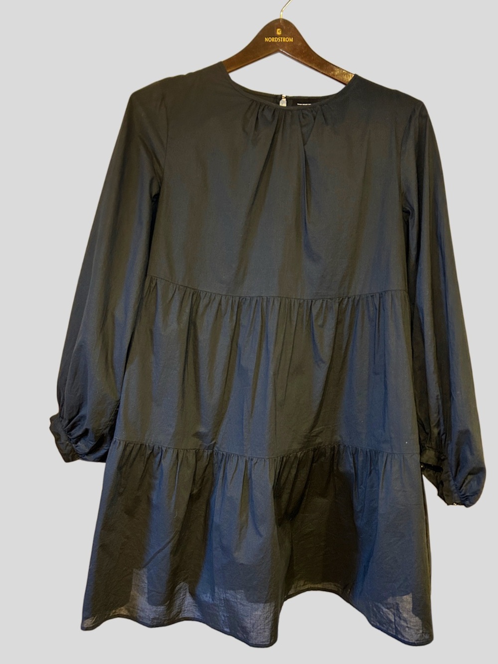 Who What Wear Black Tiered Puffy Long-Sleeve Tiered Mini Dress w/Side Pockets